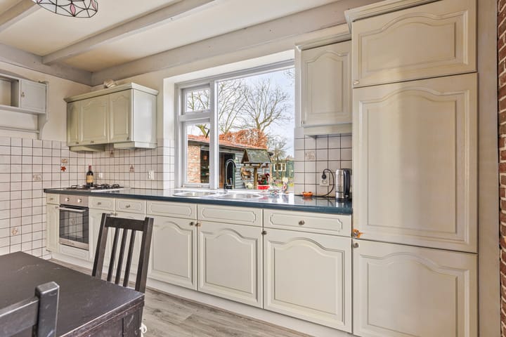 Foto 12 van Mereltjesstraat 10-A