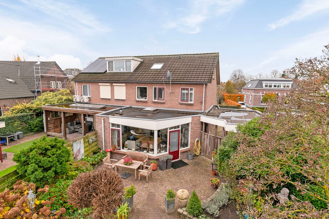 Photo 2 of Zalmstraat 2-B