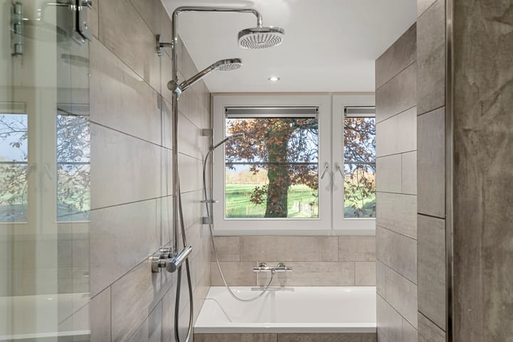 Foto 40 van Nederwoudseweg 5-A