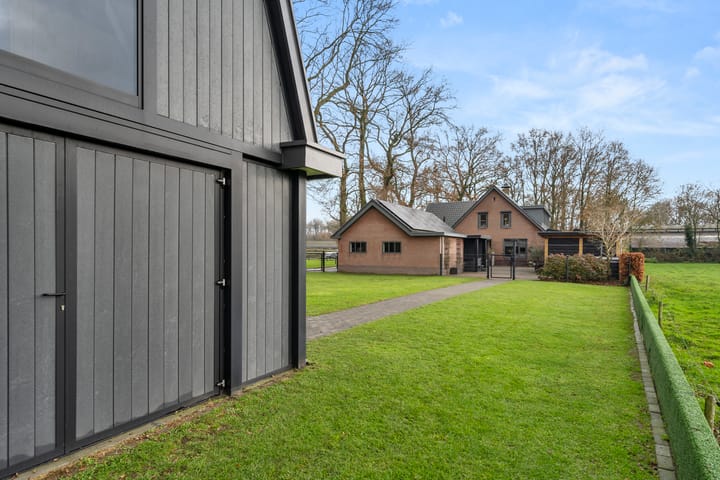 Foto 62 van Nederwoudseweg 5-A