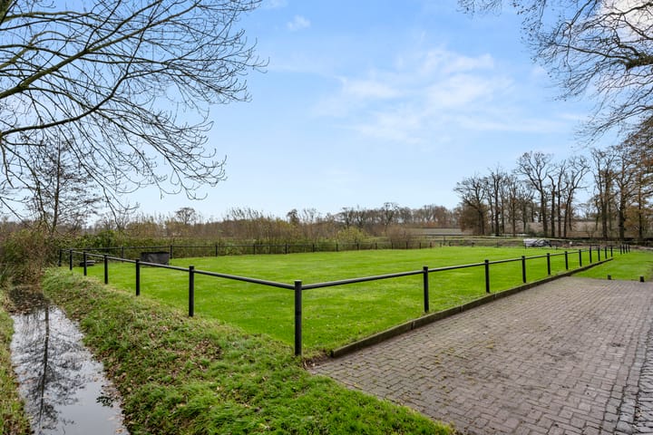 Foto 73 van Nederwoudseweg 5-A