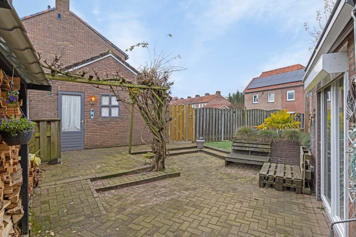 Foto 27 van Kruisstraat 64