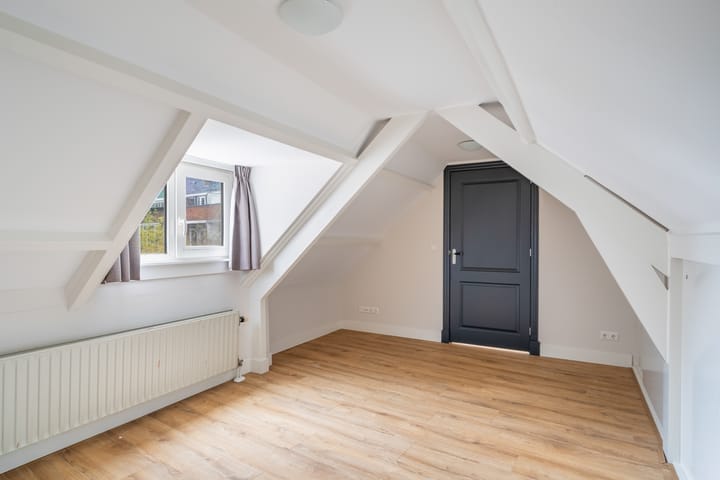 Foto 23 van Markerstraat 14-B