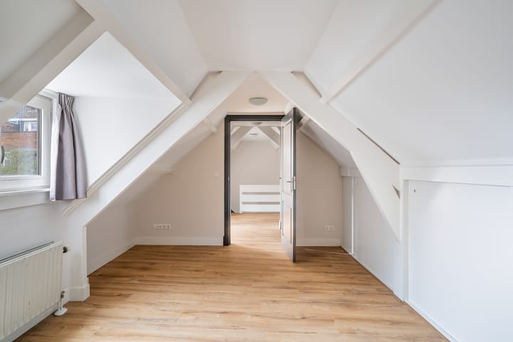 Foto 24 van Markerstraat 14-B