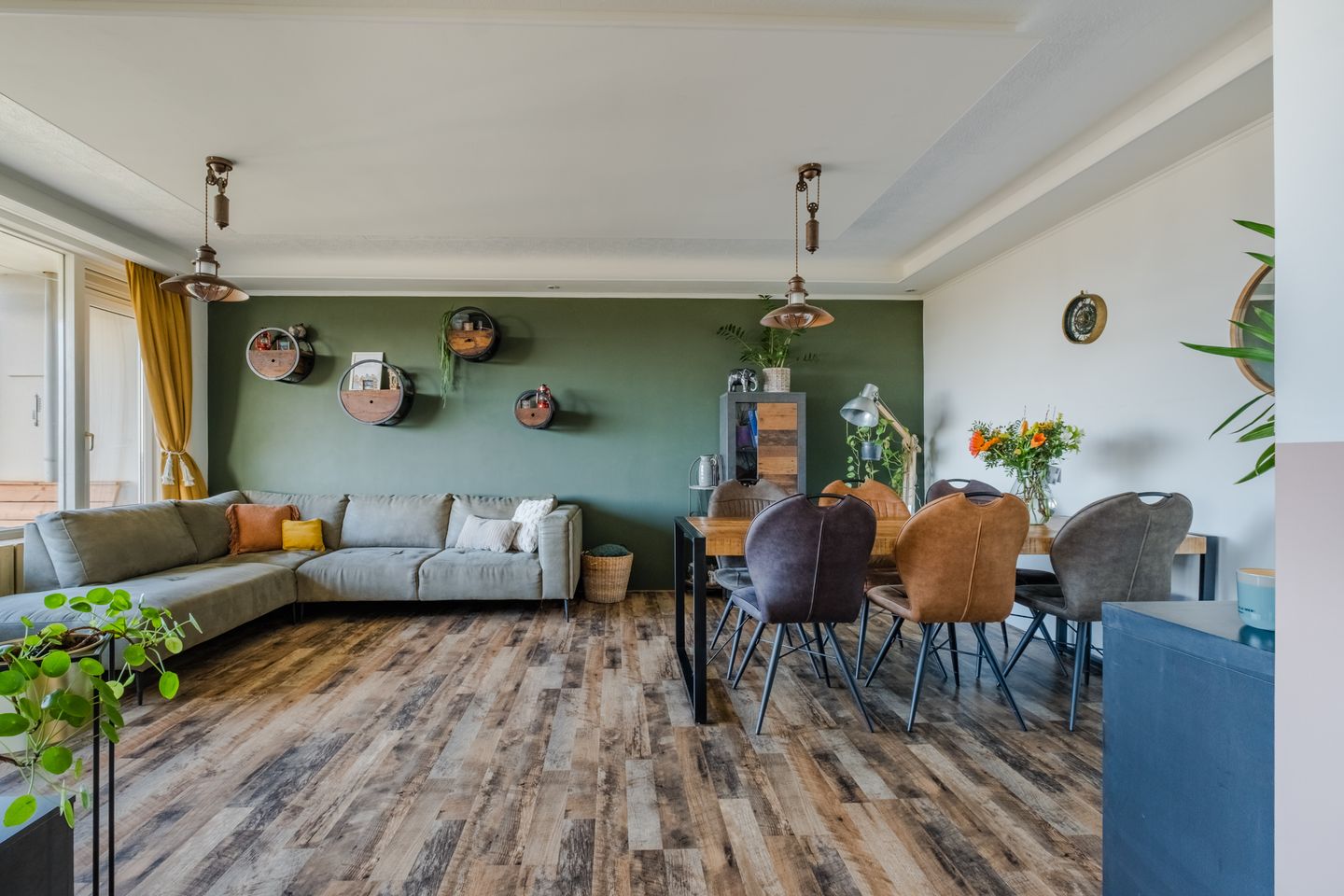 Foto 1 van Raamveld 51