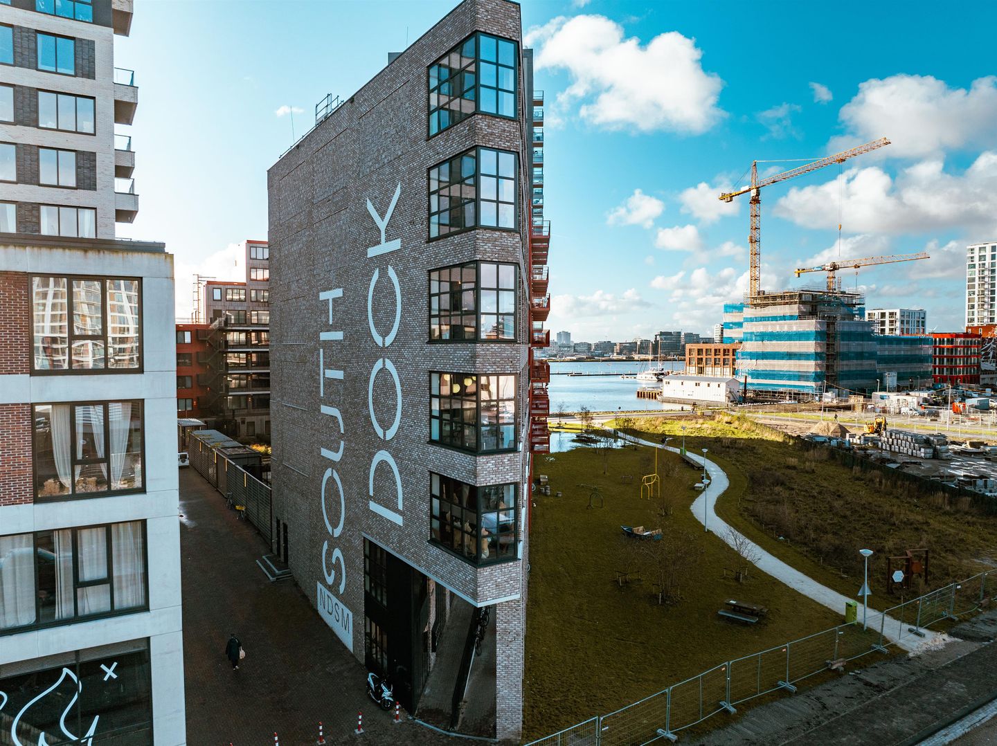 Foto 1 van Hellingbaan 232