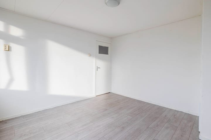 Foto 24 van Graaf Adolfstraat 21