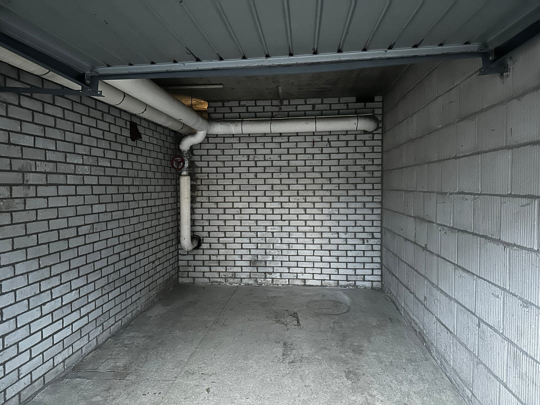 Photo 2 of Roosstraat 256