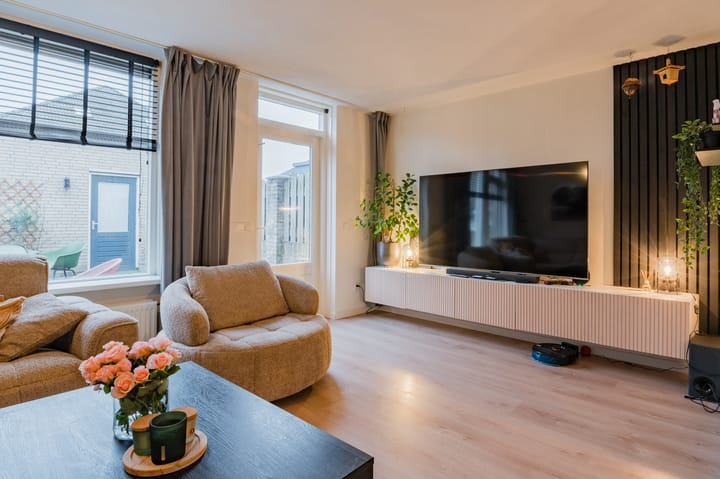 Foto 2 van Mantingestraat 13