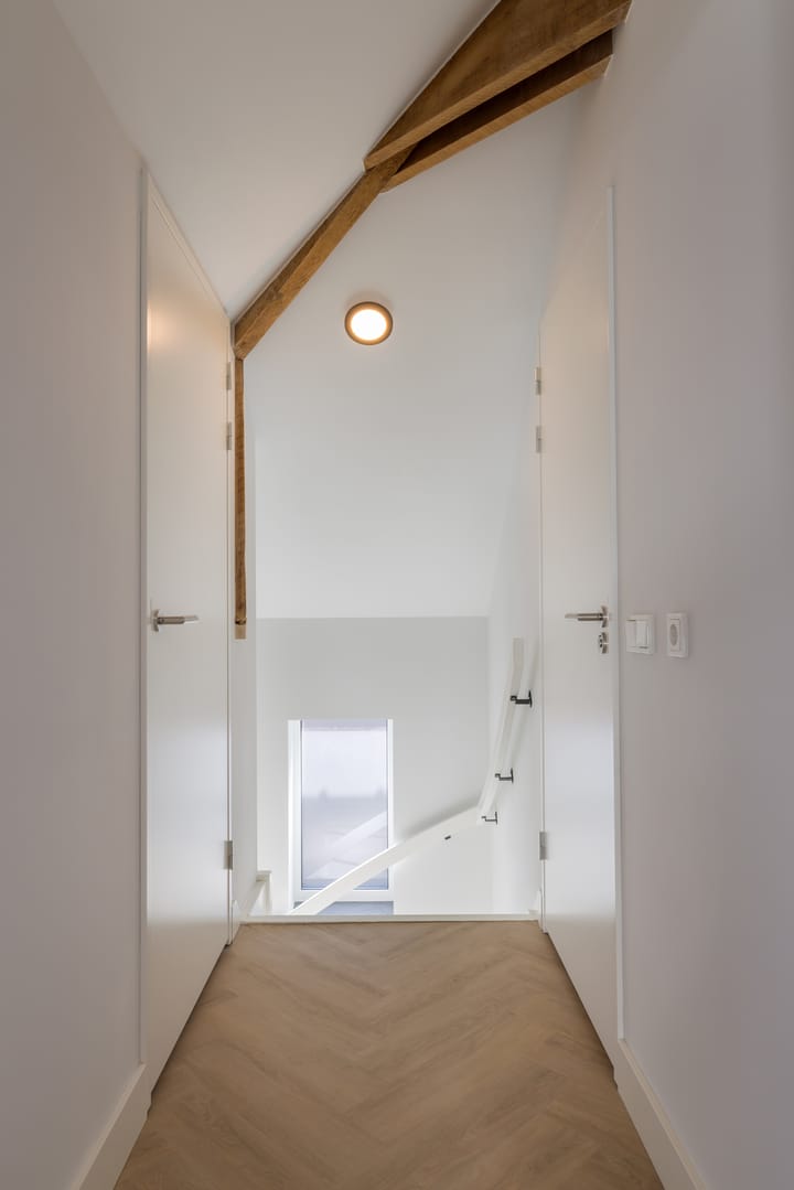 Foto 4 van Veldhovenring 37-05