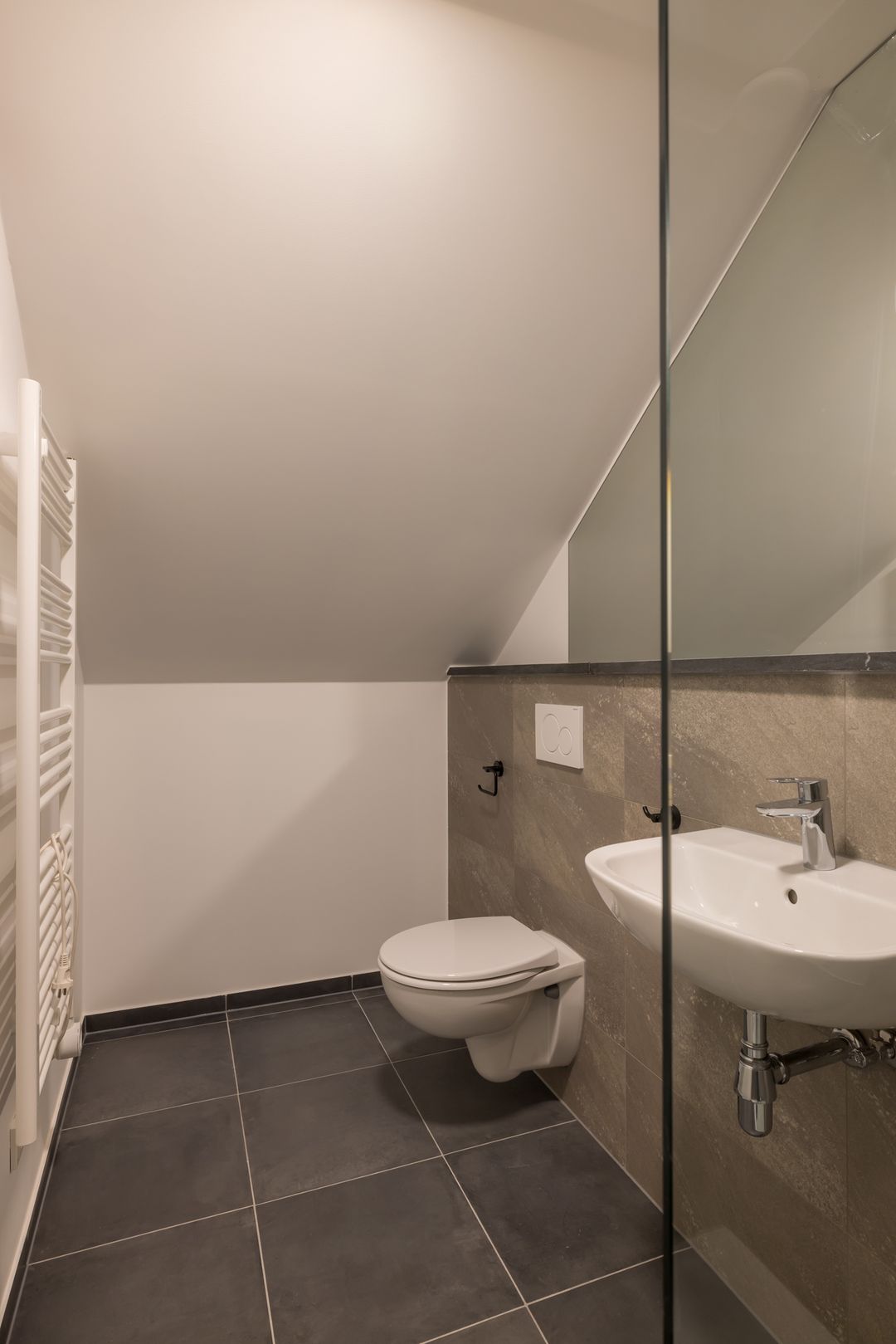 Foto 7 van Veldhovenring 37-05