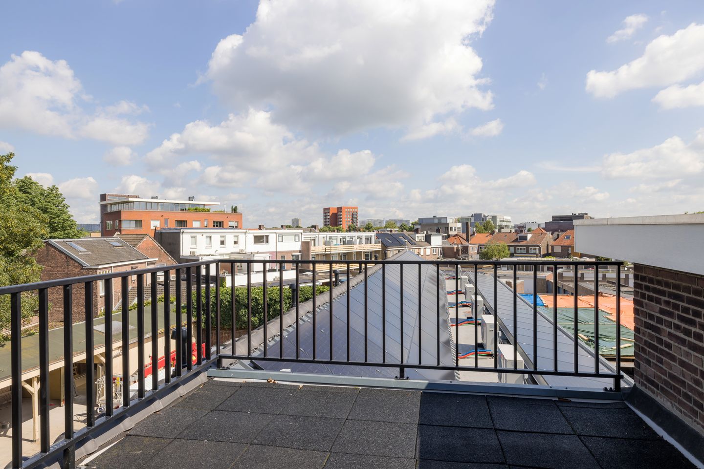 Foto 10 van Veldhovenring 37-05