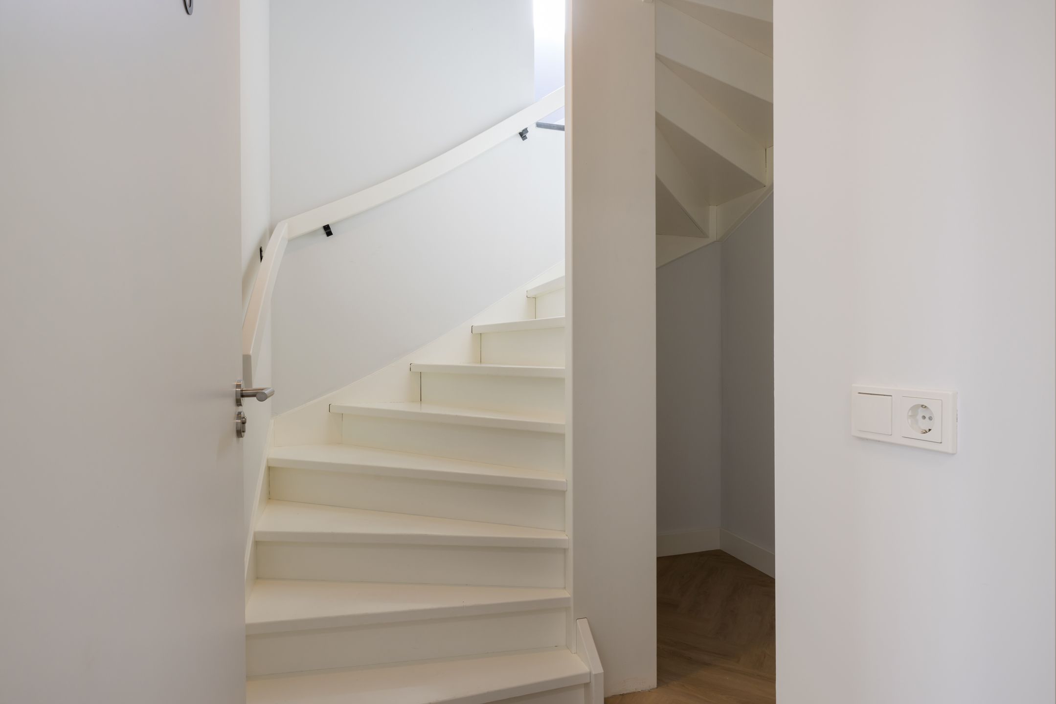 Foto 3 van Veldhovenring 37-05