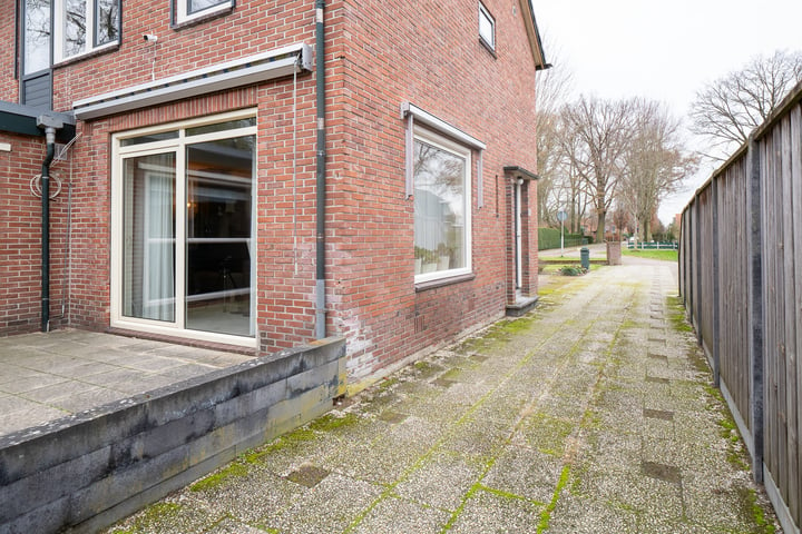 View photo 38 of Linthorstlaan 7