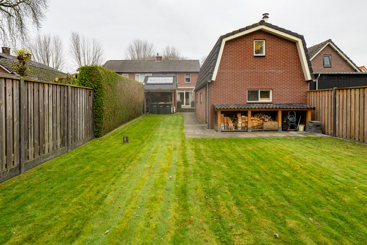 View photo 40 of Linthorstlaan 7