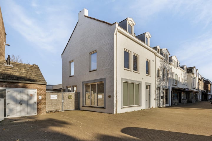 Bekijk foto 33 van Voltastraat 40