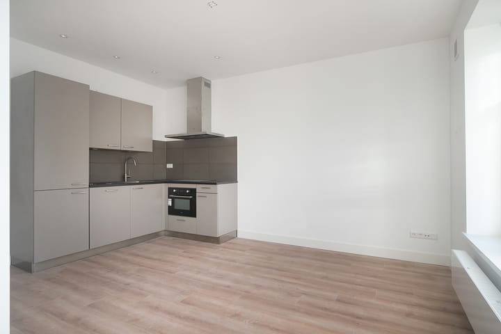 Photo 7 of Tweede Kostverlorenkade 121-H