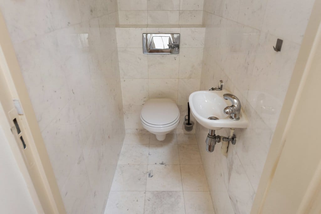 Foto 8 van Van Beverningkstraat 250