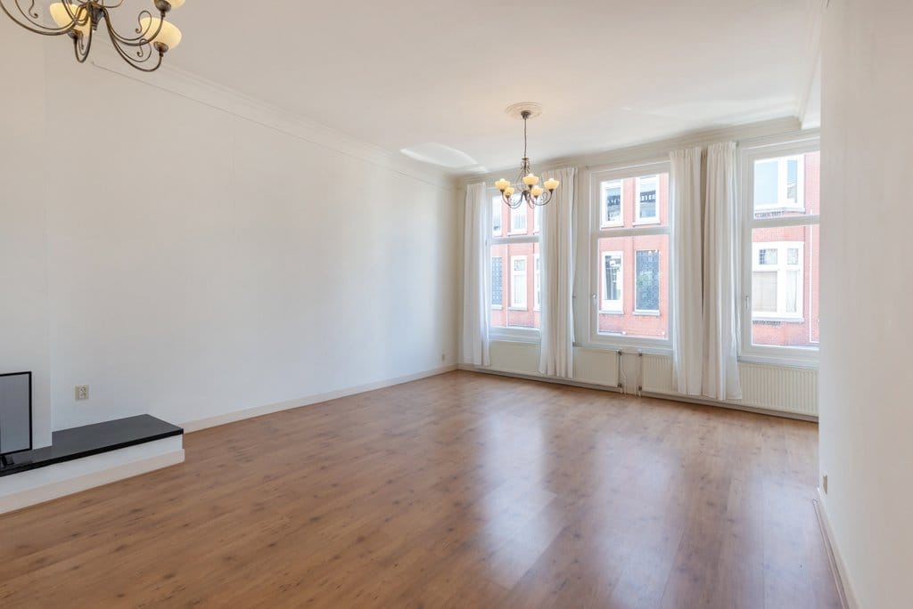 Foto 15 van Van Beverningkstraat 250