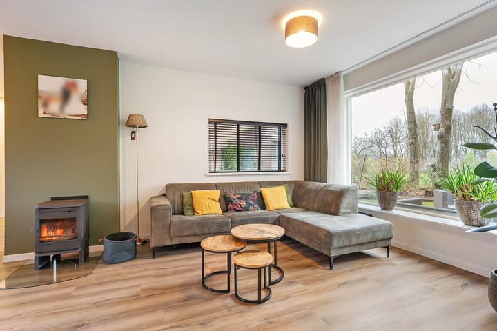 Foto 14 van Ten Utlodreef 14