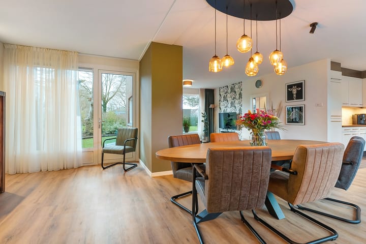 Foto 21 van Ten Utlodreef 14