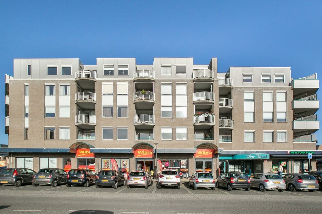 Foto 1 van Stadhuisplein 221