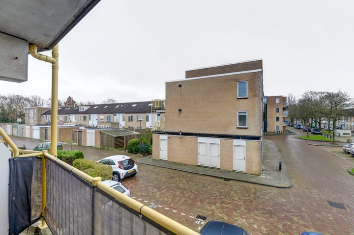 Foto 8 van Pieter Poststraat 69