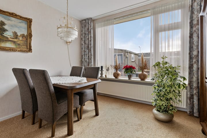 Foto 13 van Ooststraat 1