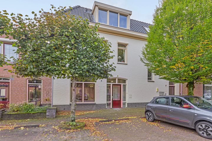 Foto 3 van Burgemeester Rijpstrastr 14-B