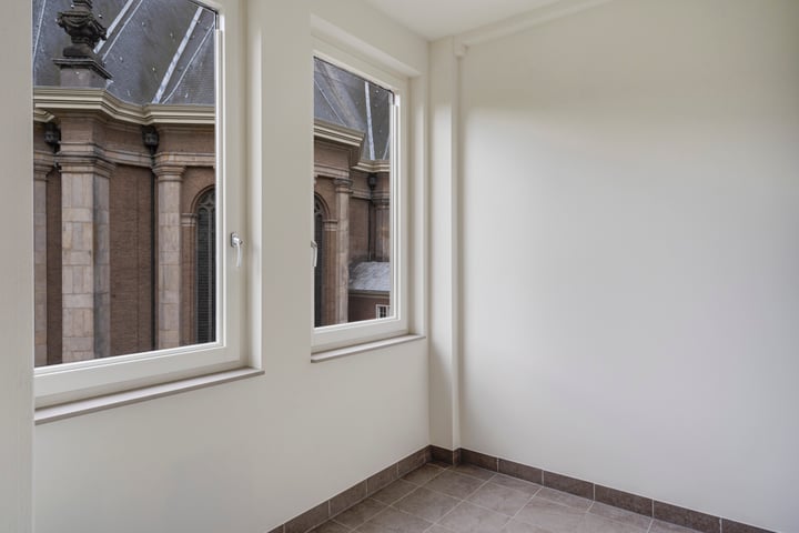 View photo 4 of Gedempte Gracht 671-S