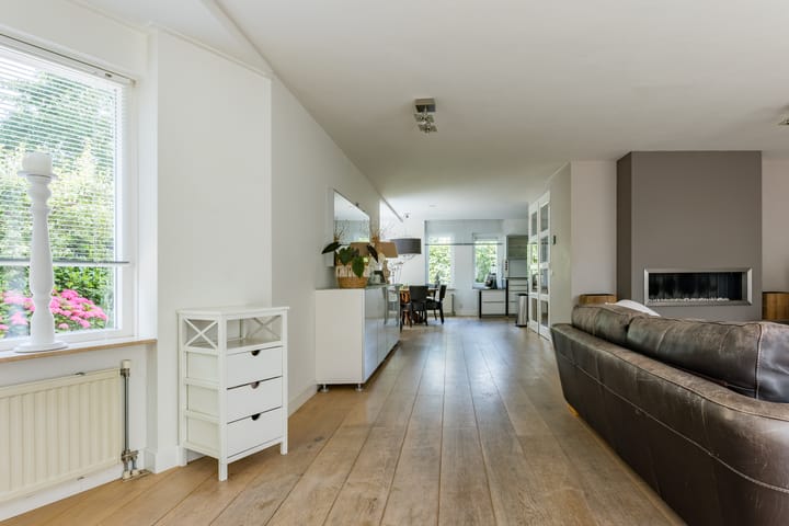 Photo 15 of Horstlaan 31