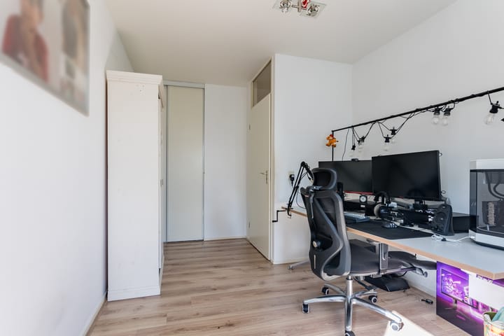 Photo 37 of Horstlaan 31