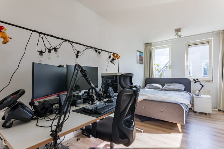 Photo 38 of Horstlaan 31