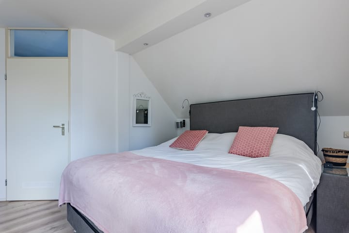 Photo 42 of Horstlaan 31