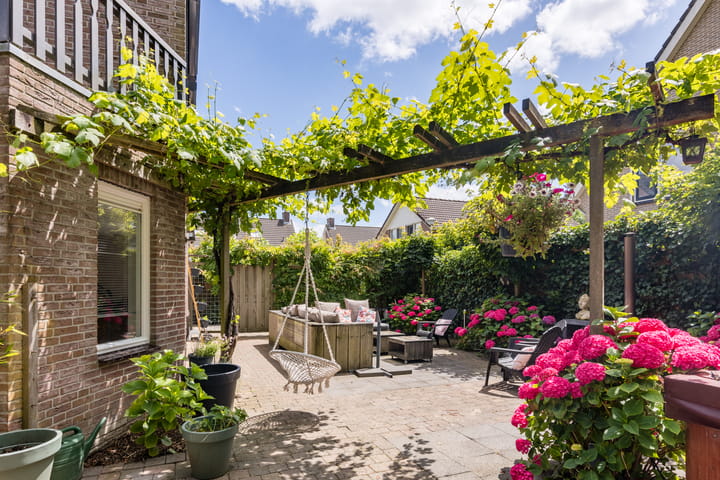 Photo 59 of Horstlaan 31