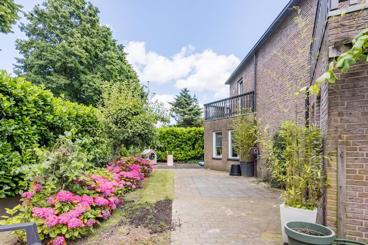 Photo 61 of Horstlaan 31