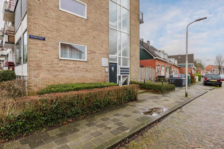 Bekijk foto 4 van Schapestraat 78