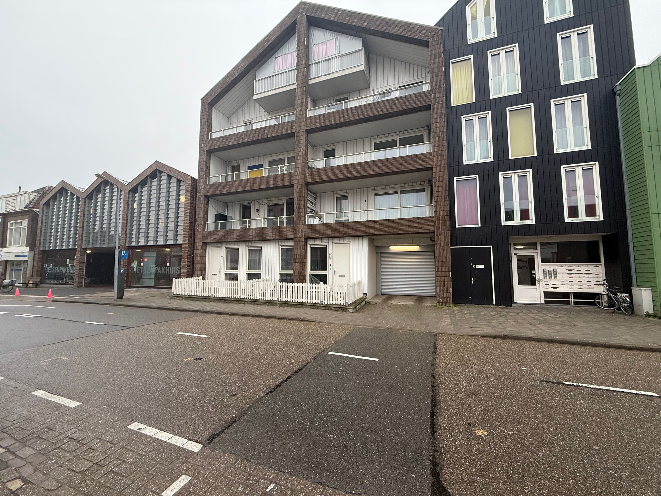 Photo 3 of Vinkenstraat 40-E