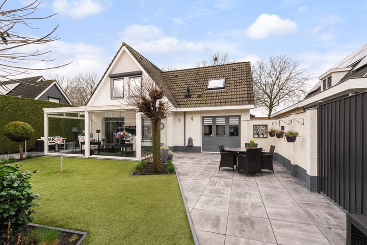 Foto 2 van Burgemeester Zwaansweg 7