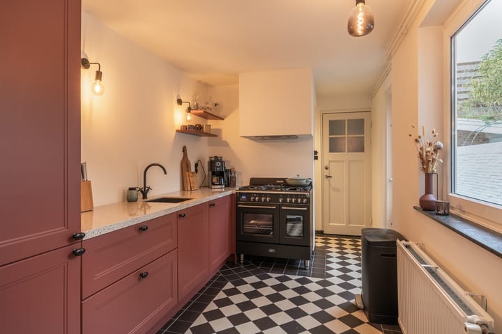 Foto 6 van Esdoornstraat 8