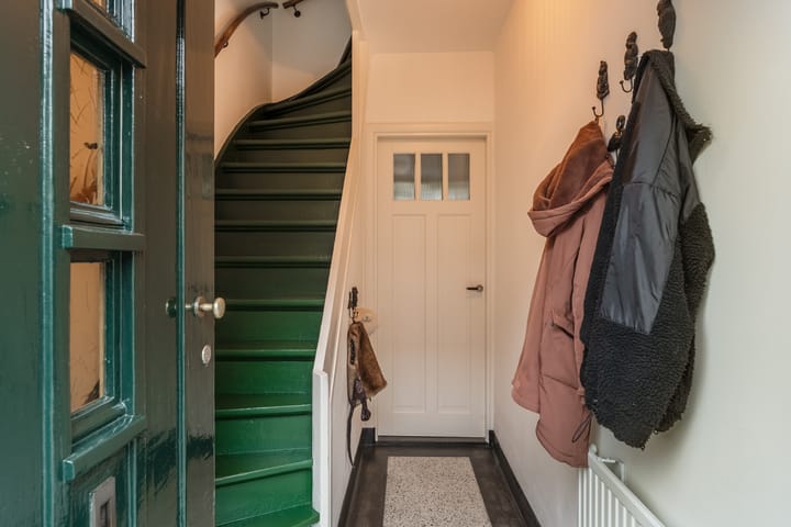 Foto 11 van Esdoornstraat 8