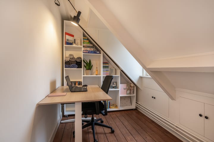 Foto 21 van Esdoornstraat 8