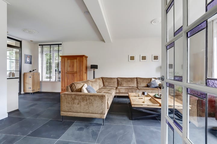 Foto 15 van Regenboogstraat 34