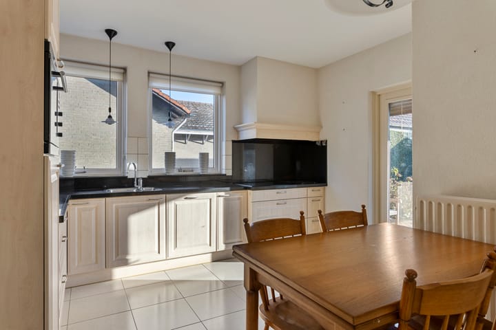 Foto 12 van Zandoerleseweg 15-A