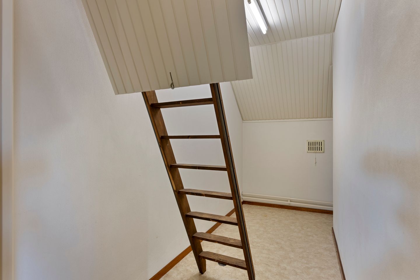 Foto 25 van Zandoerleseweg 15-A