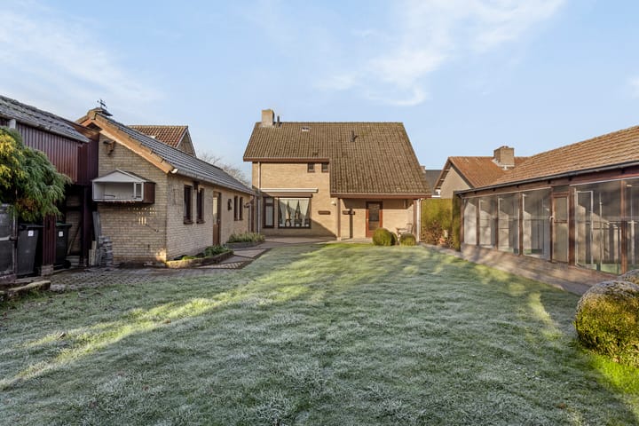 Foto 29 van Zandoerleseweg 15-A