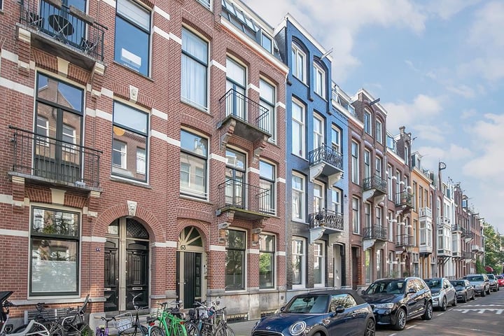 Bekijk foto 32 van Valeriusstraat 68-H