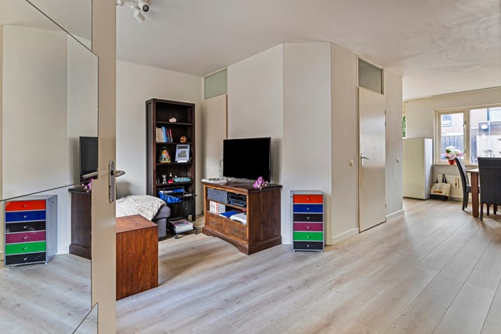 Foto 2 van Erroll Garnerstraat 45