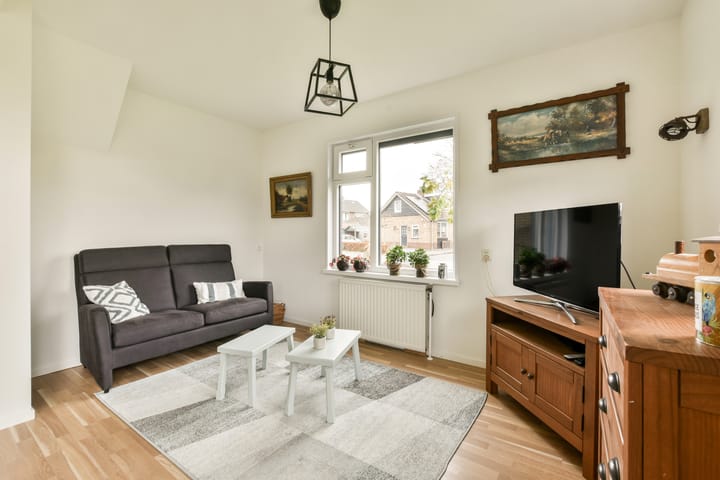 Foto 8 van Weversweg 11