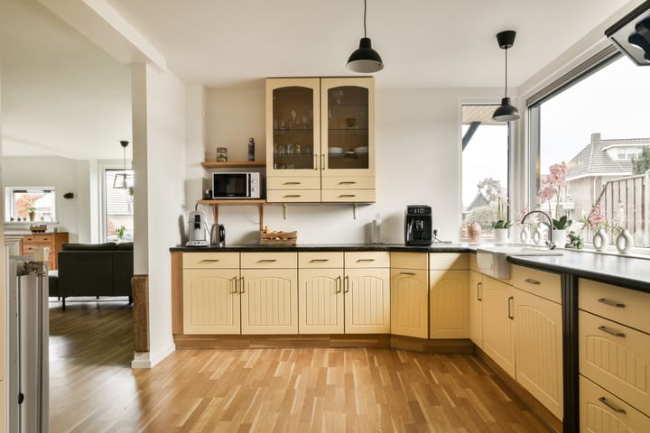 Foto 14 van Weversweg 11